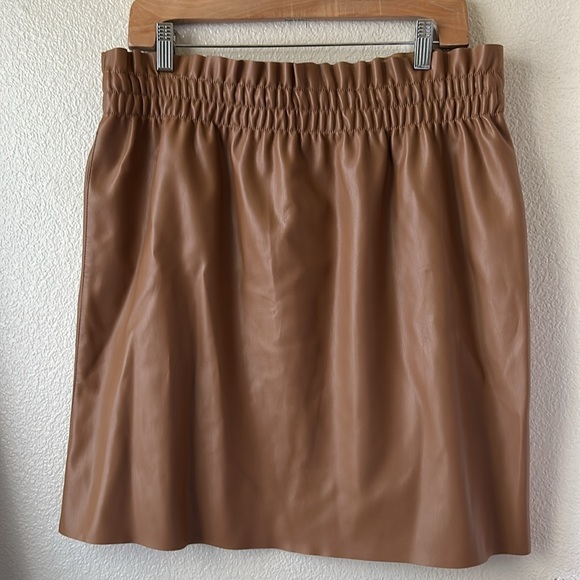 Vero Moda VMEVA MR SHORT RUFFLE SKIRT Tobacco Carmel Skirt Size XL - Picture 4 of 6